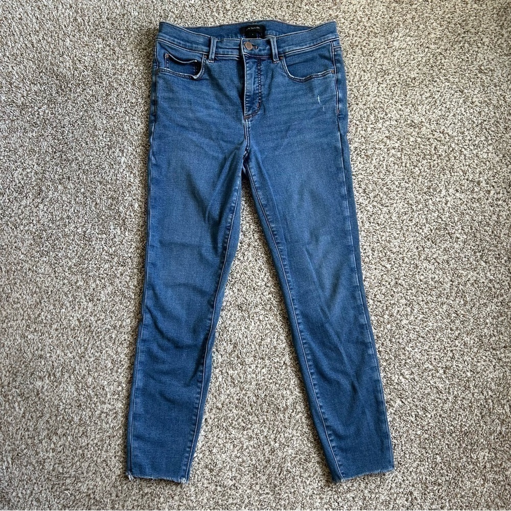 🦋 Ann Taylor The Skinny Jeans Denim Blue Mid Rise Size 6 Casual